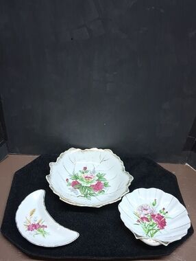 3-pc vintage porcelain from Japan featuring a bowl, trinket dish, bone dish.